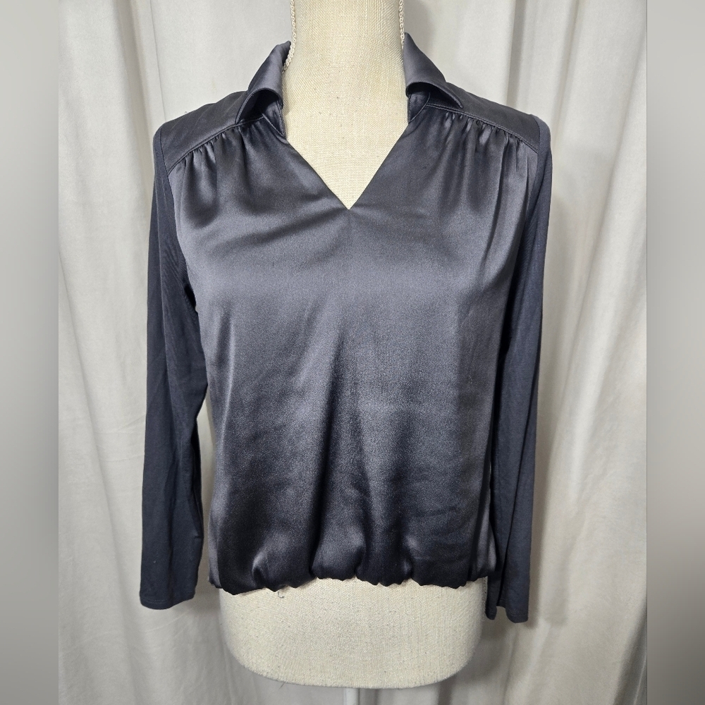 White House Black Market Gray Mixed Material Collar Blouse Sz XXS - Picture 9 of 12